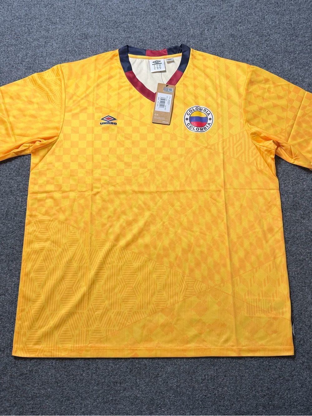 Umbro Colombia Soccer Jersey 2024 Yellow Futbol Shirt Men’s XL National Team NWT